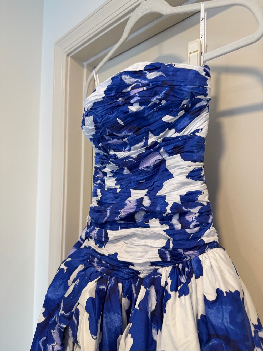 Aje Behold Maxi Dress Strapless Blue & White Floral Size AU 6 (US 2) - Picture 8 of 12
